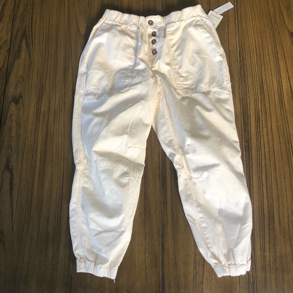 Free People Pants - Free People pull on jogger style cropped pants L